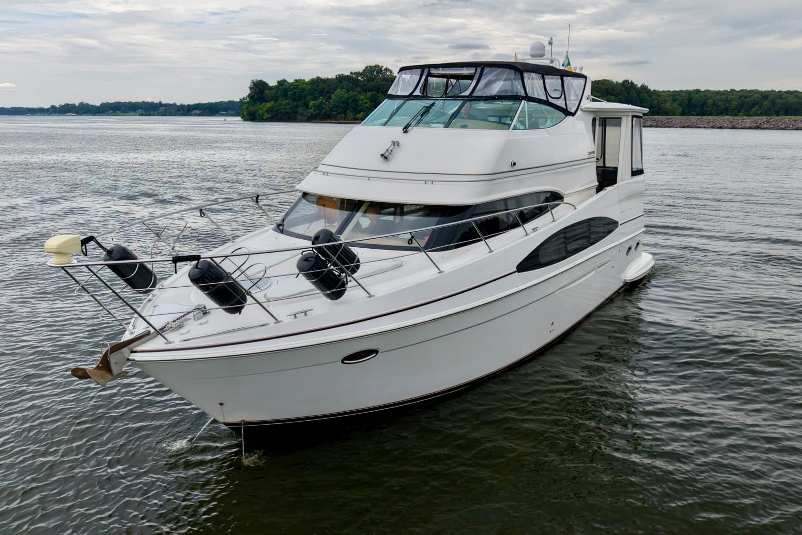 2004 Carver 466 Motor Yacht - Photo 8