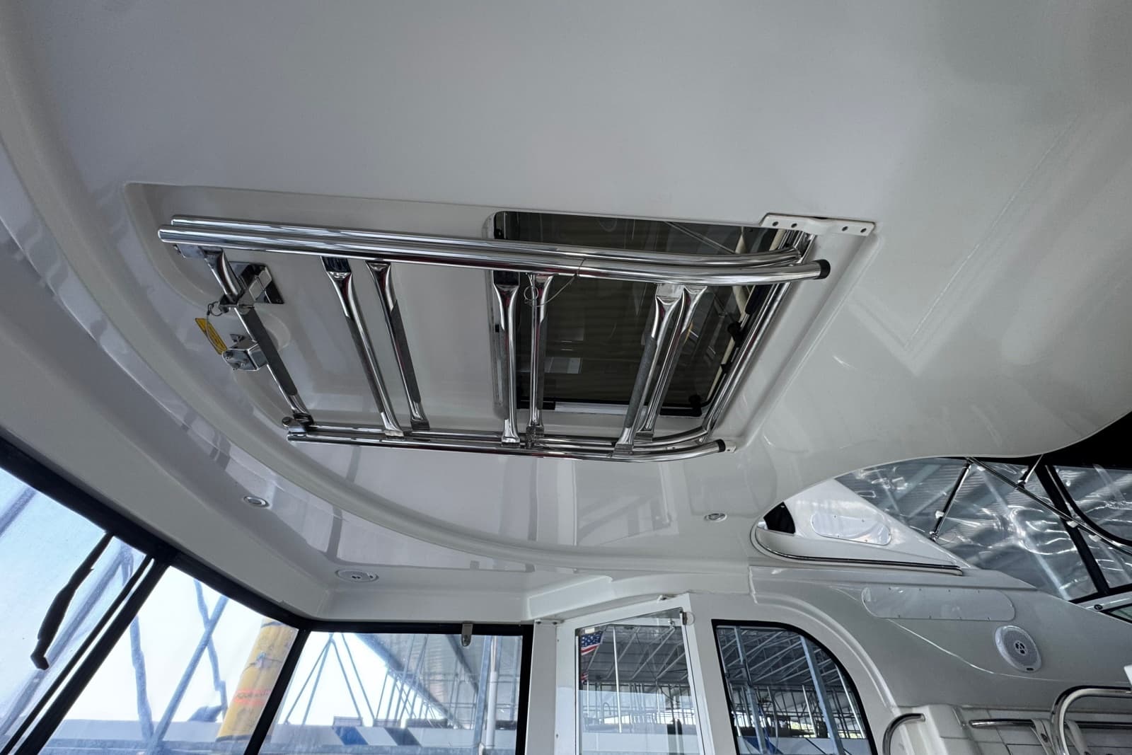 2004 Carver 466 Motor Yacht - Photo 28