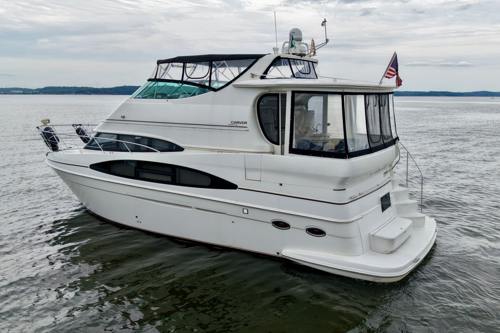 2004 Carver 466 Motor Yacht - Photo 14