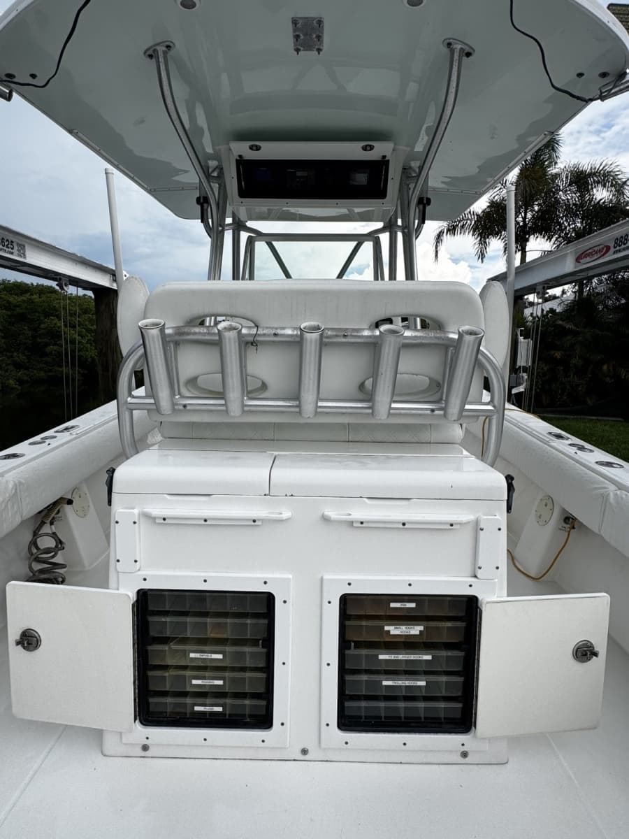 2006 Regulator 32FS - Photo 22