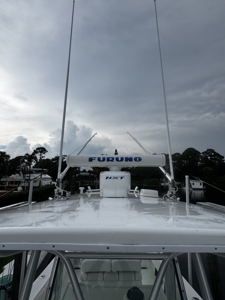 2006 Regulator 32FS - Photo 27