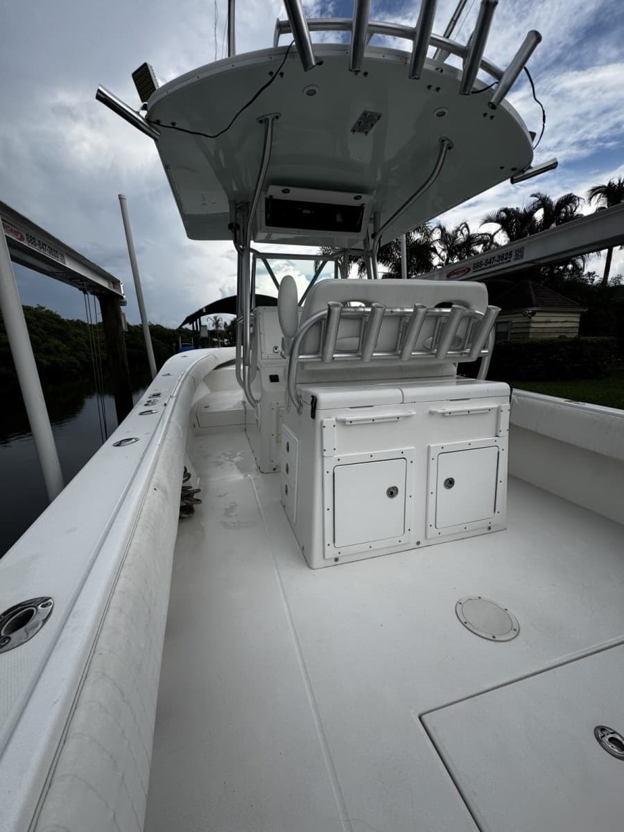 2006 Regulator 32FS - Photo 19