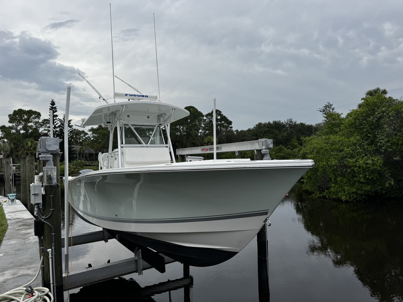 2006 Regulator 32FS - Photo 4