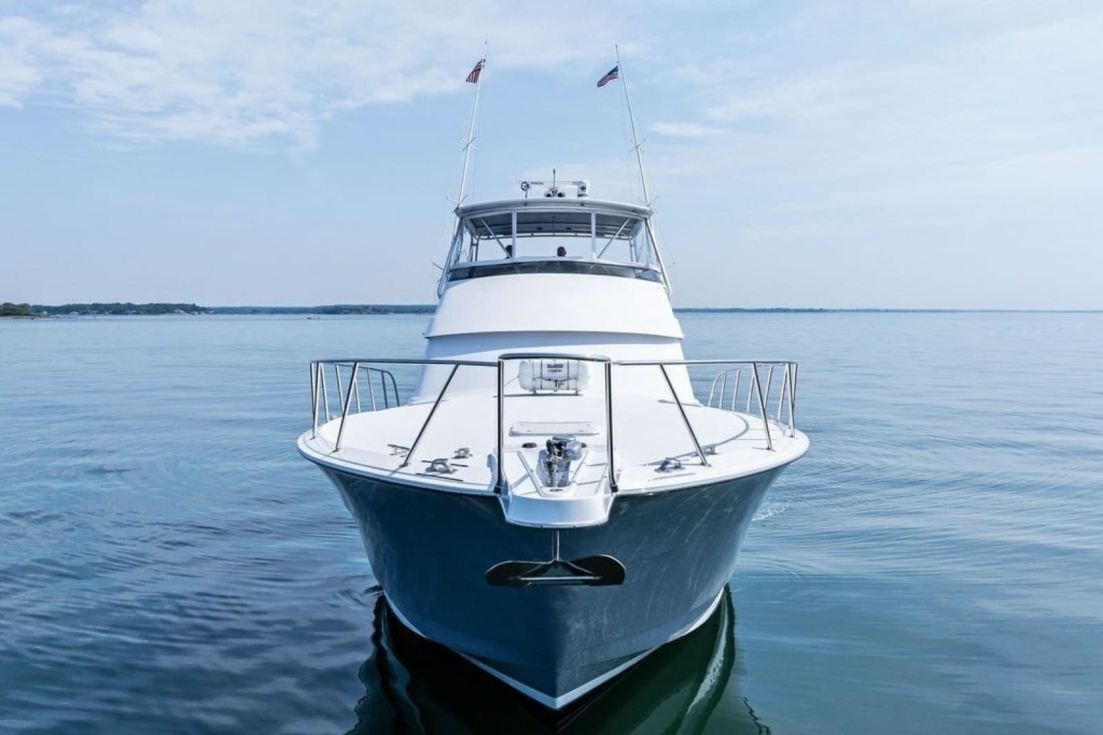 1999 Hatteras 60 Convertible - Photo 4
