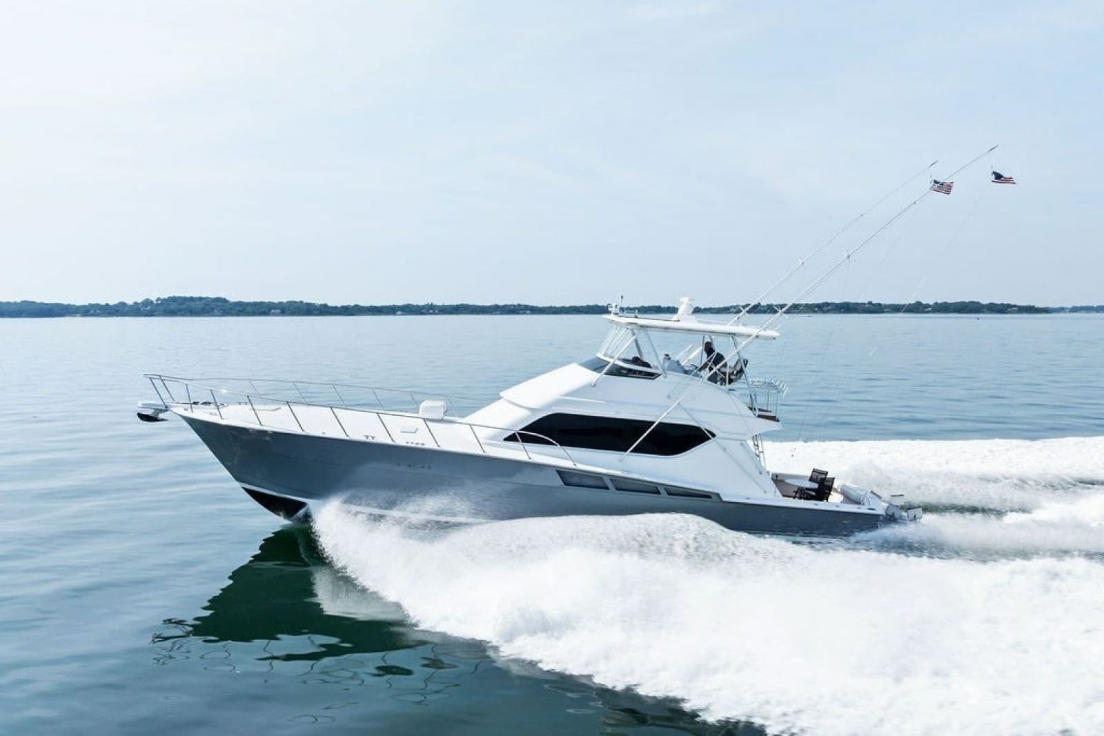 1999 Hatteras 60 Convertible - Photo 15