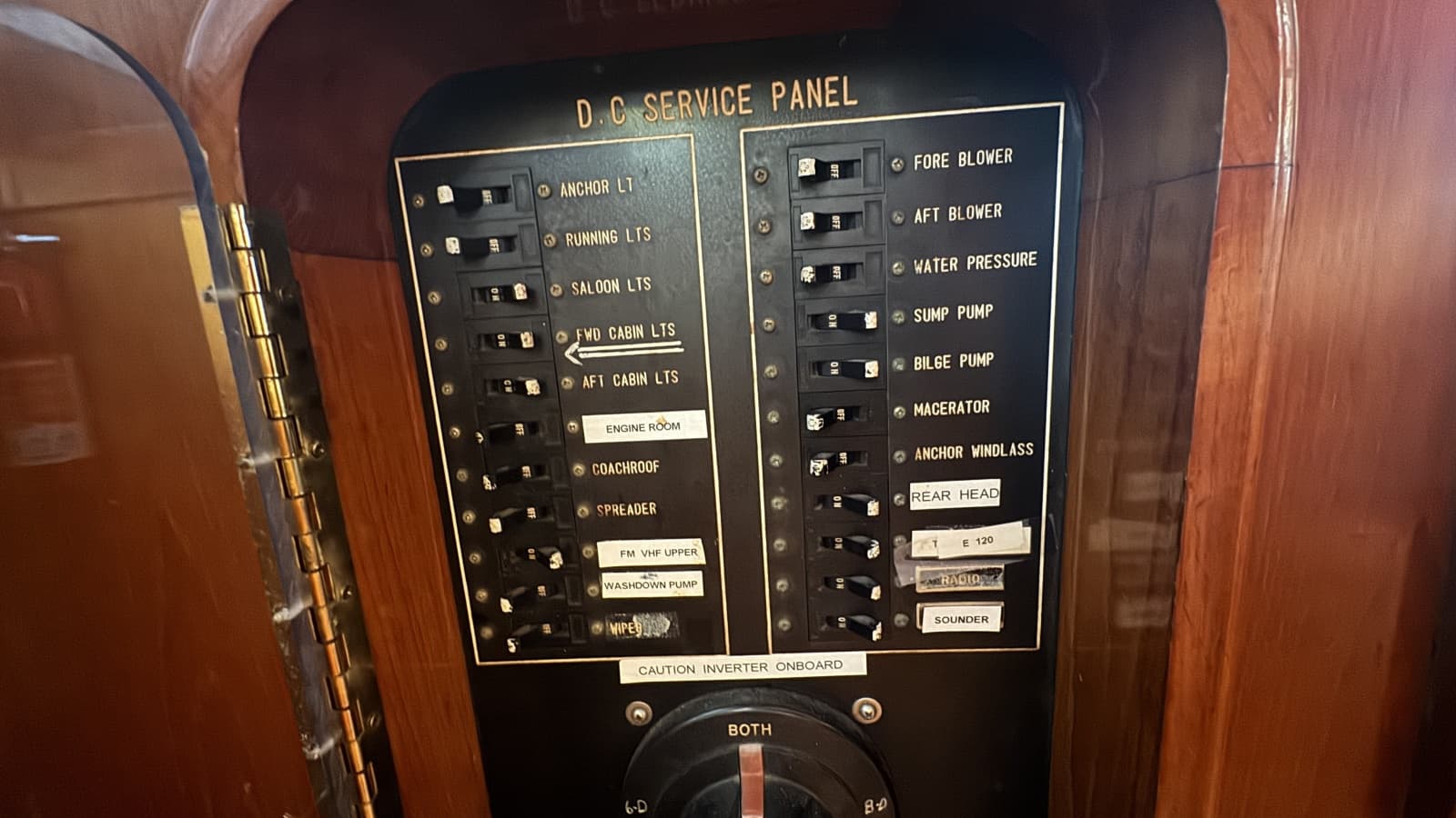 1985 Jefferson 48 Cockpit Motoryacht - Photo 41