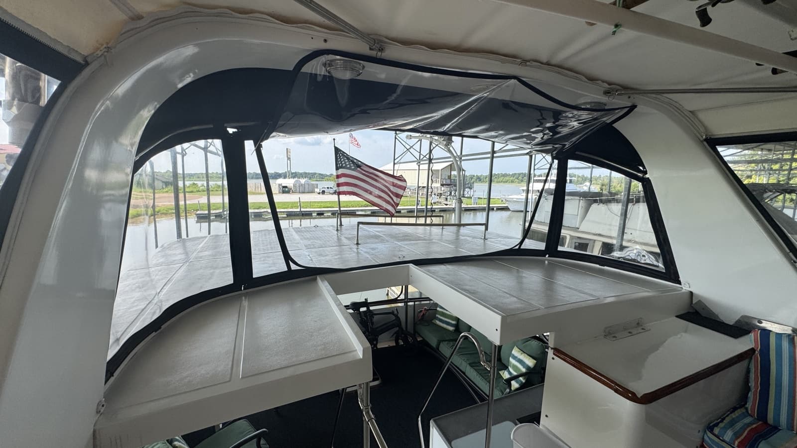 1985 Jefferson 48 Cockpit Motoryacht - Photo 15
