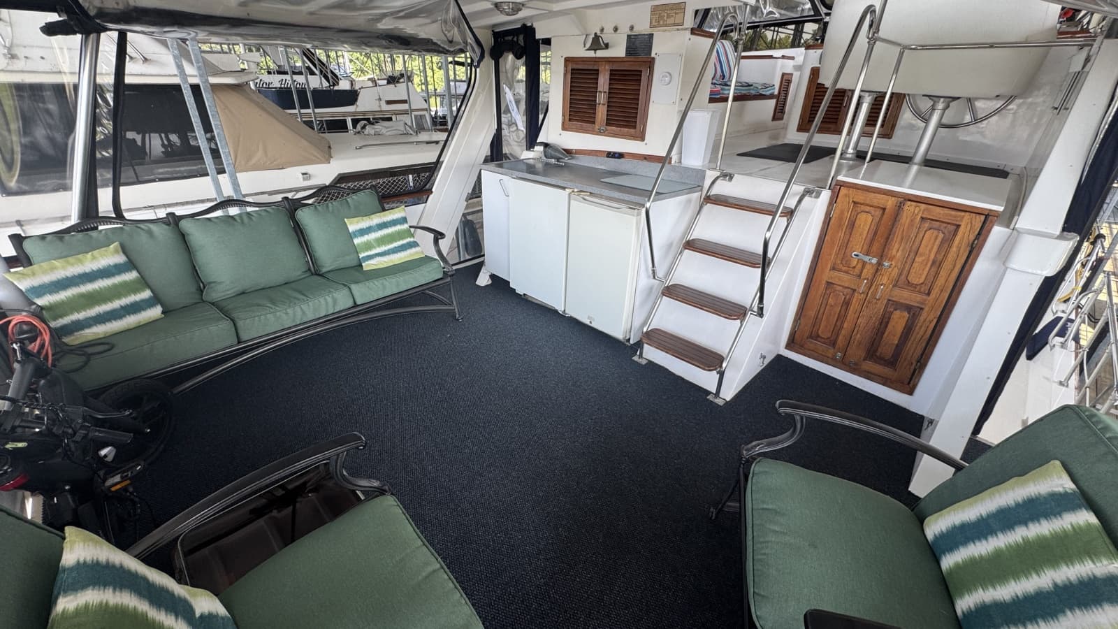 1985 Jefferson 48 Cockpit Motoryacht - Photo 12