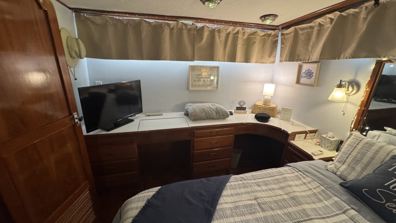 1985 Jefferson 48 Cockpit Motoryacht - Photo 53