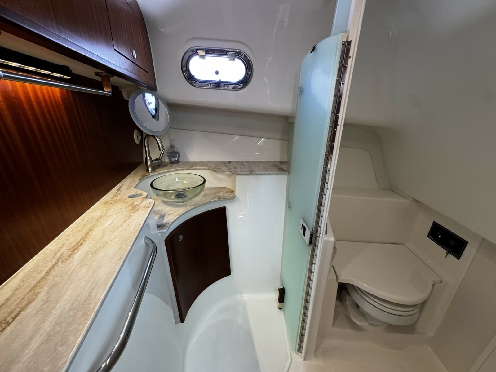 2022 Pursuit OS 385 Offshore - Photo 24