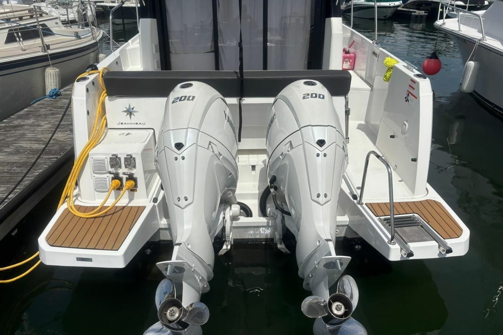 2024 Jeanneau NC WEEKENDER 895 - Photo 19