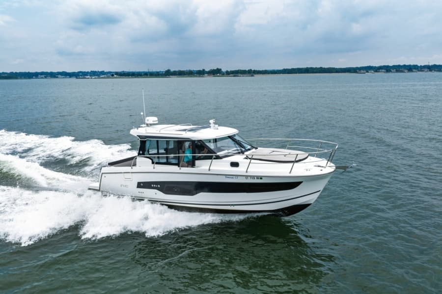 2023 Jeanneau NC 1095 Weekender - Photo 2