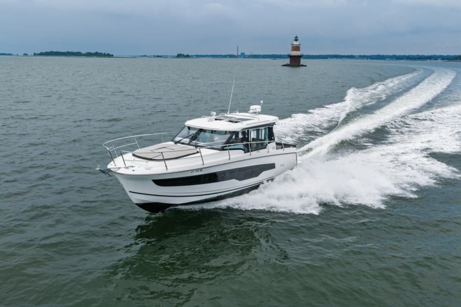 2023 Jeanneau NC 1095 Weekender - Photo 9