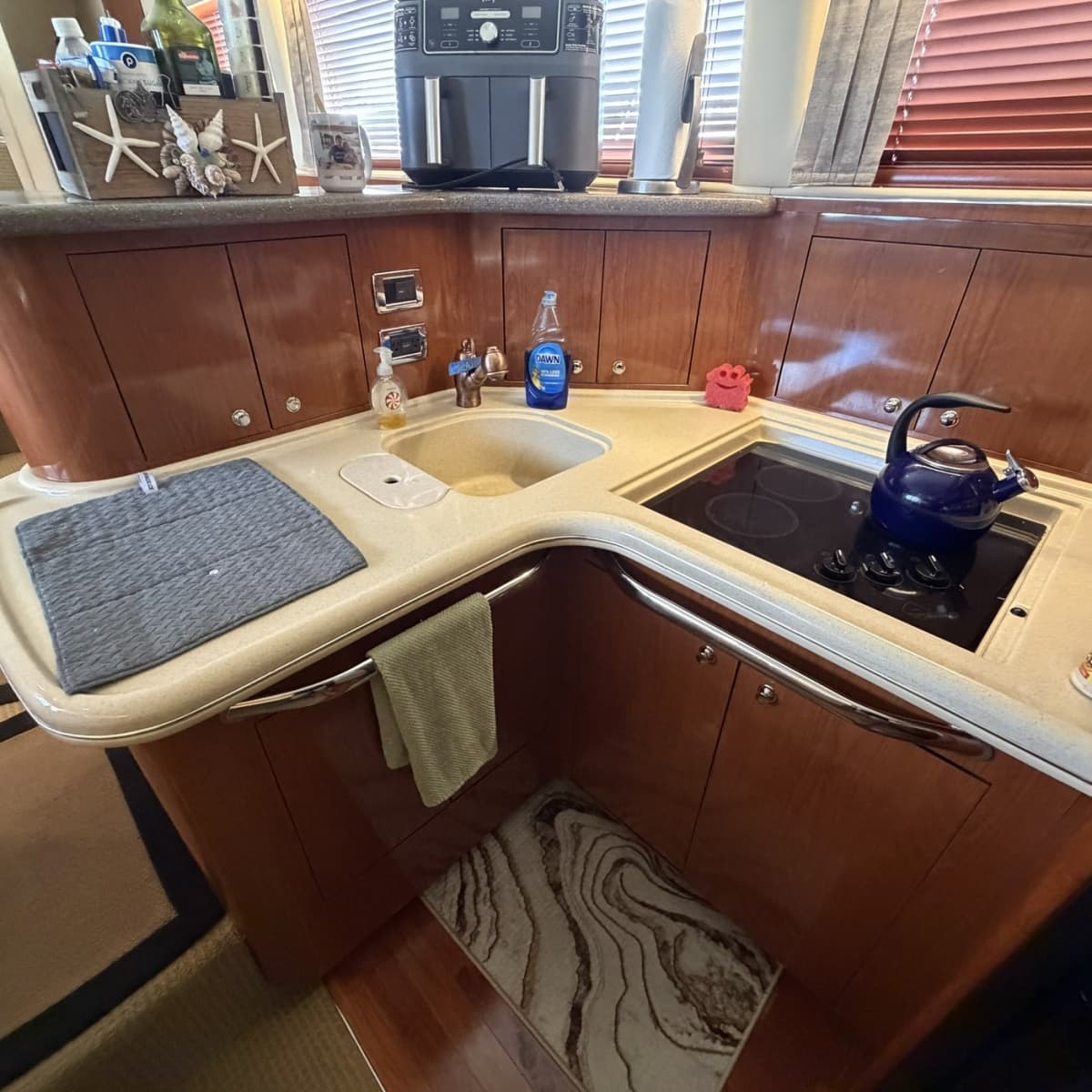 2002 Sea Ray 480 Motor Yacht - Photo 37