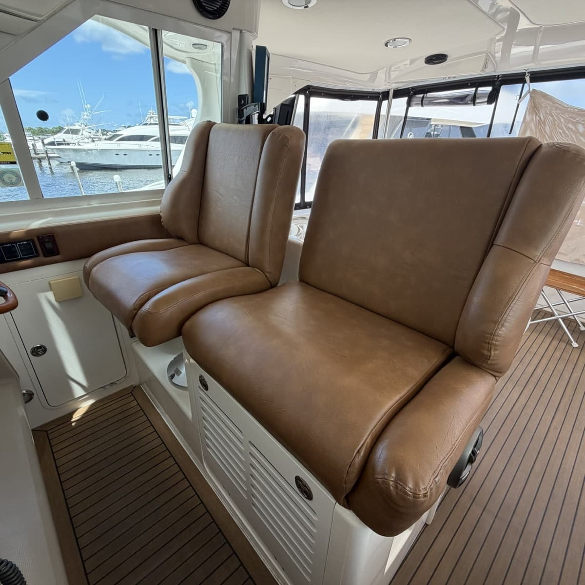 2002 Sea Ray 480 Motor Yacht - Photo 21