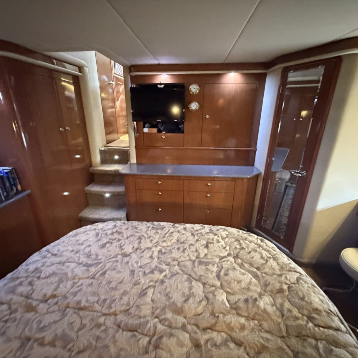 2002 Sea Ray 480 Motor Yacht - Photo 70