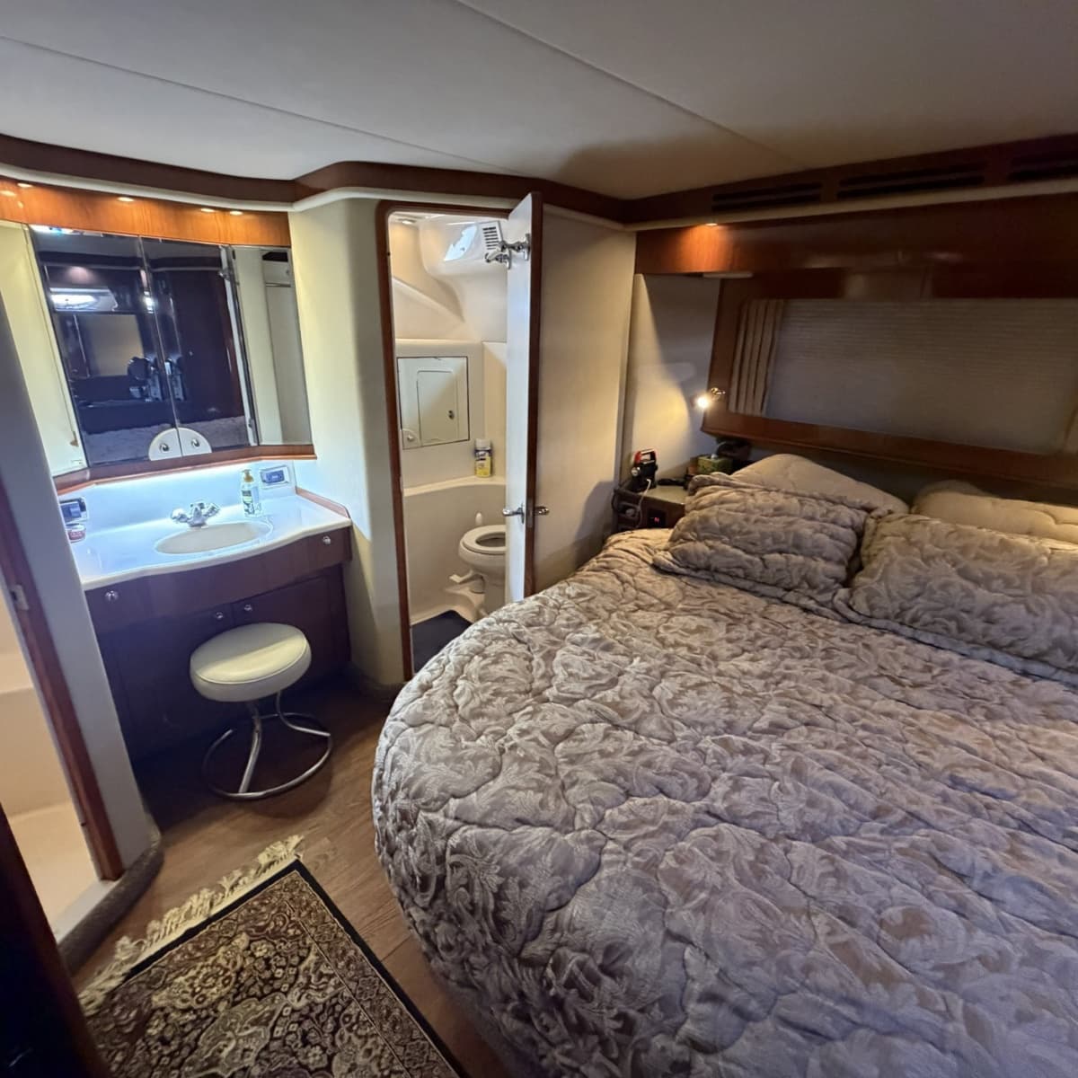2002 Sea Ray 480 Motor Yacht - Photo 68