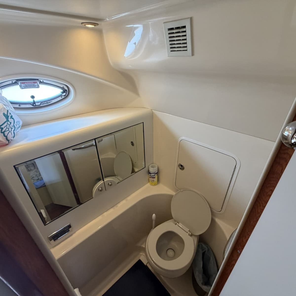 2002 Sea Ray 480 Motor Yacht - Photo 67