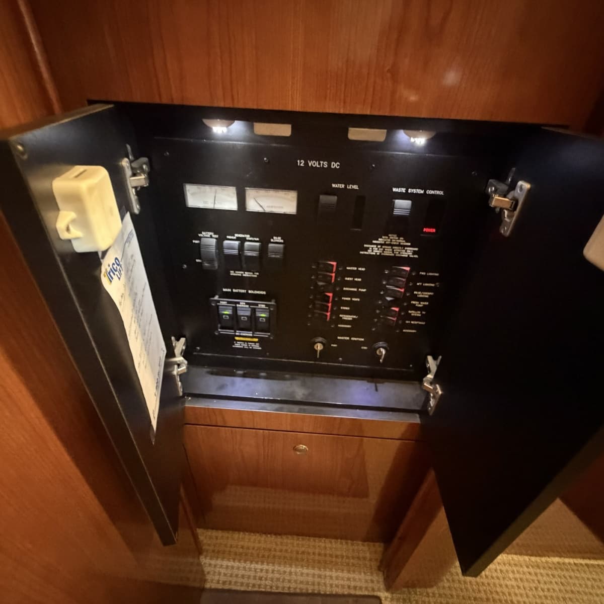2002 Sea Ray 480 Motor Yacht - Photo 40