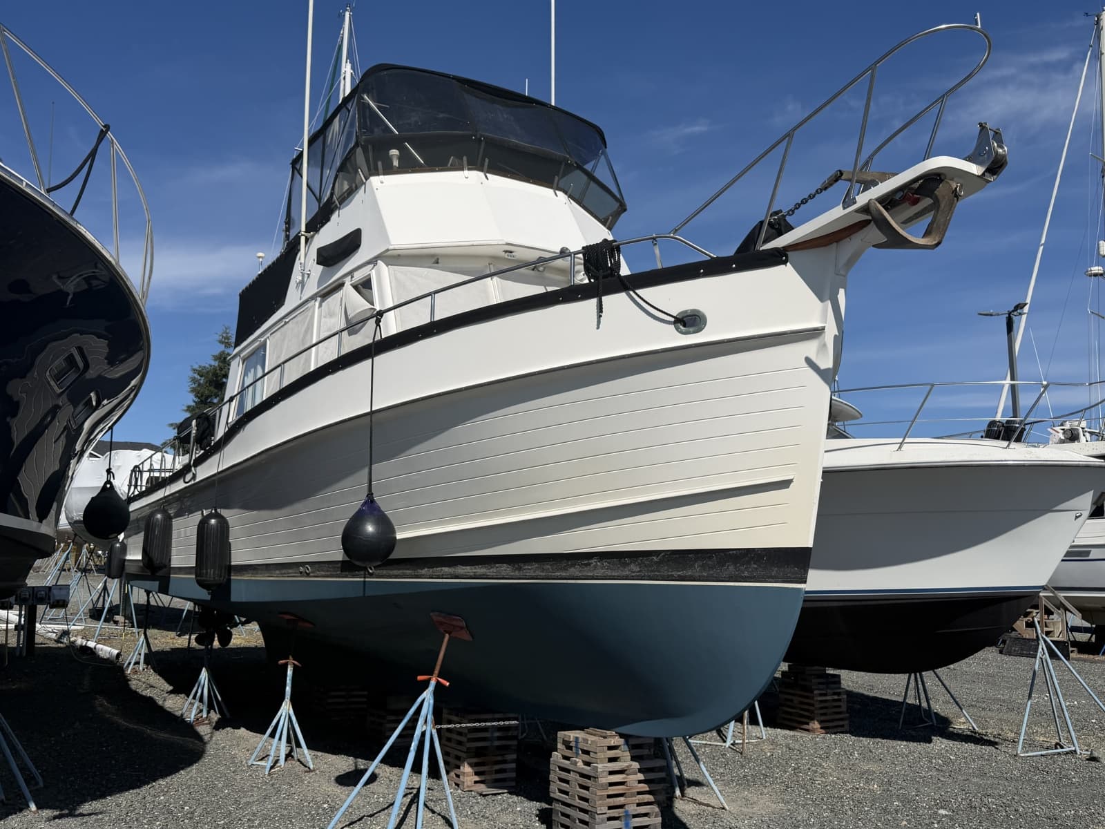 1988 Grand Banks 42 Classic - Photo 2