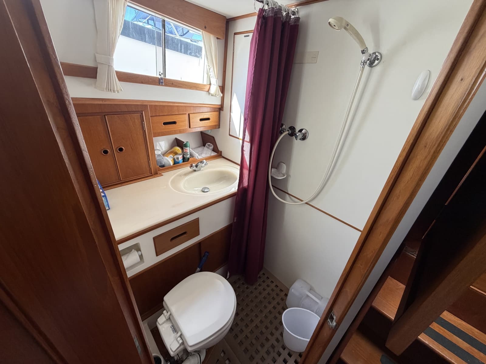 1988 Grand Banks 42 Classic - Photo 22