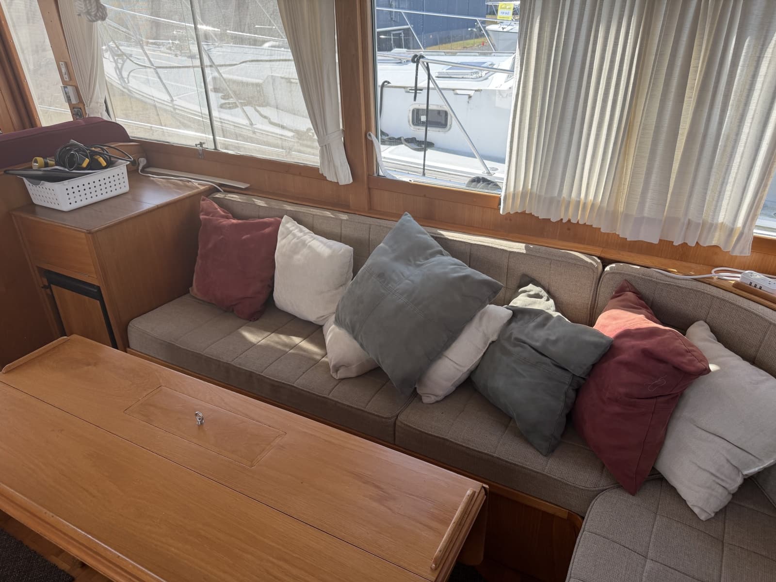 1988 Grand Banks 42 Classic - Photo 32