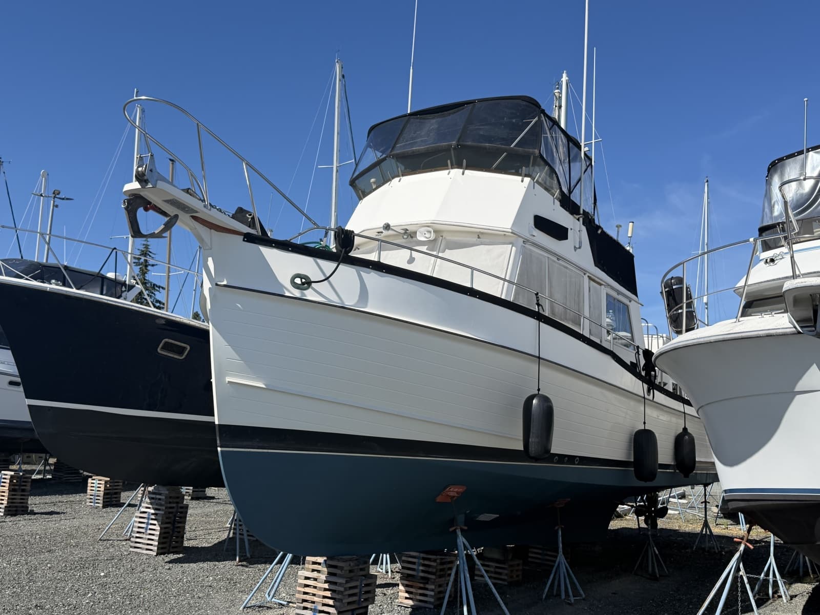 1988 Grand Banks 42 Classic - Photo 1