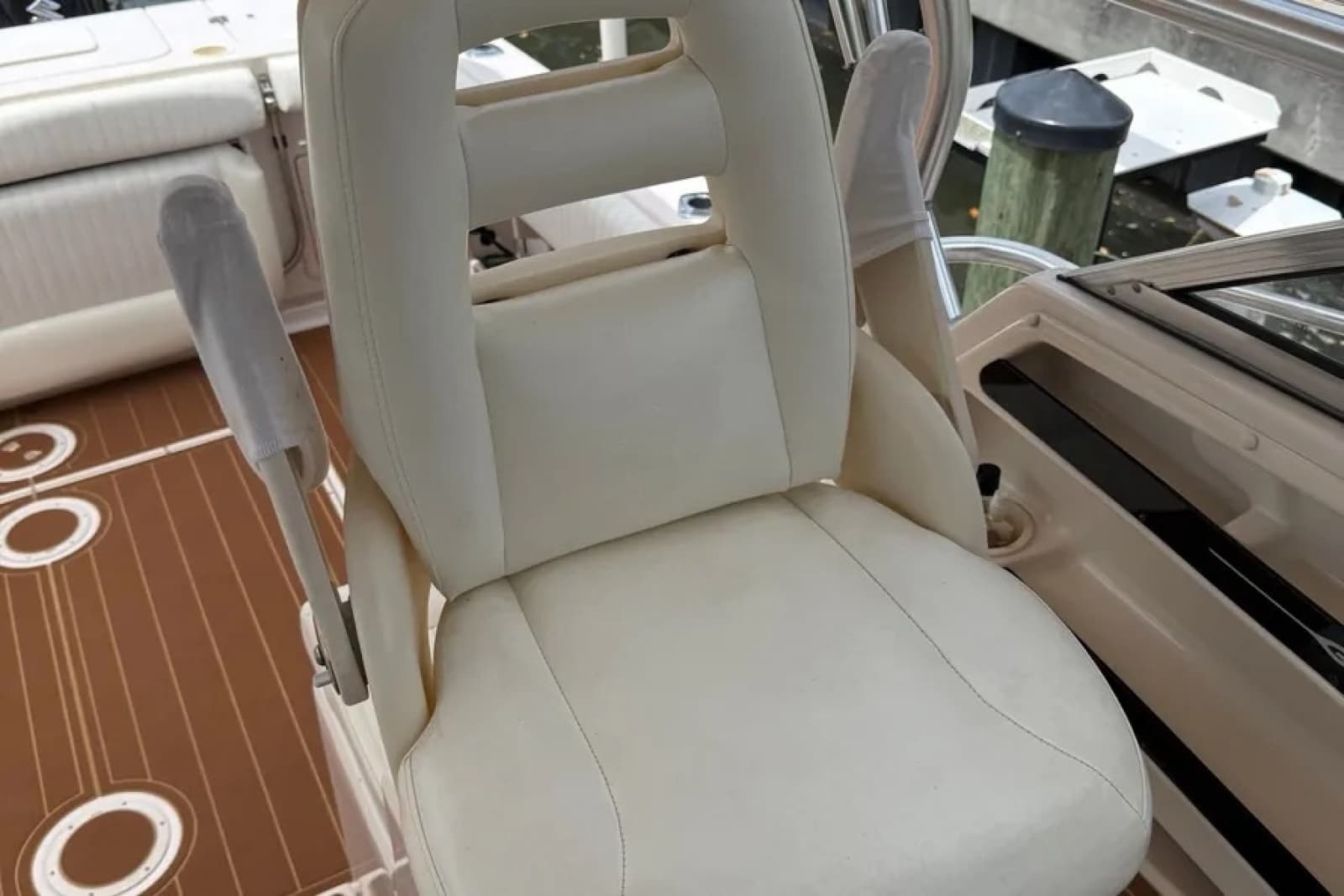 2006 Grady-White 300 Marlin - Photo 48
