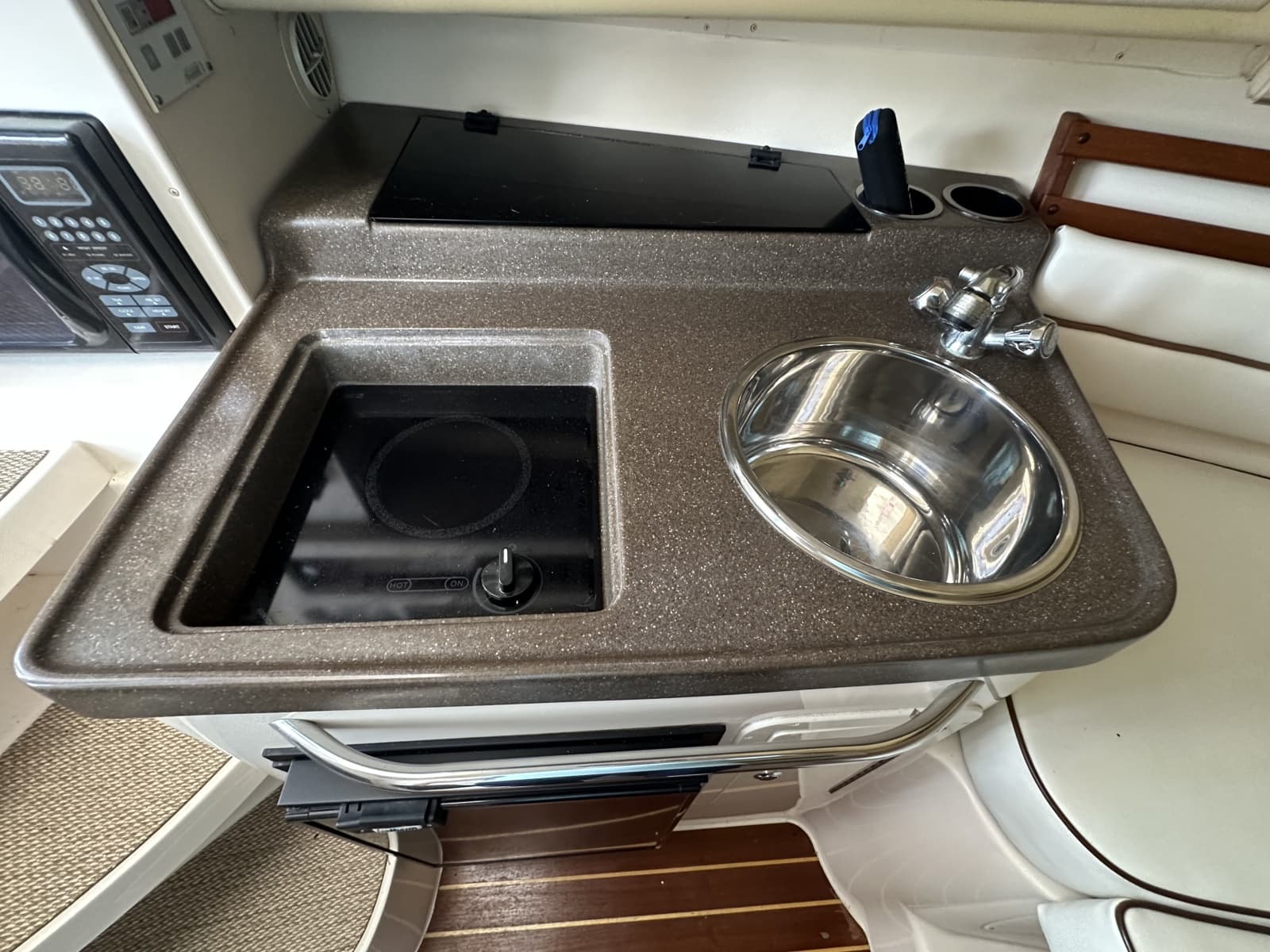 2006 Grady-White 300 Marlin - Photo 82