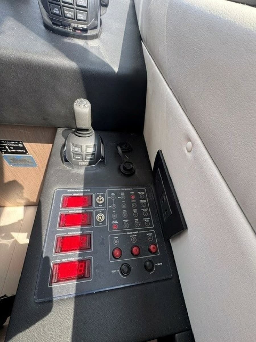 2023 Azimut 50FLY - Photo 22