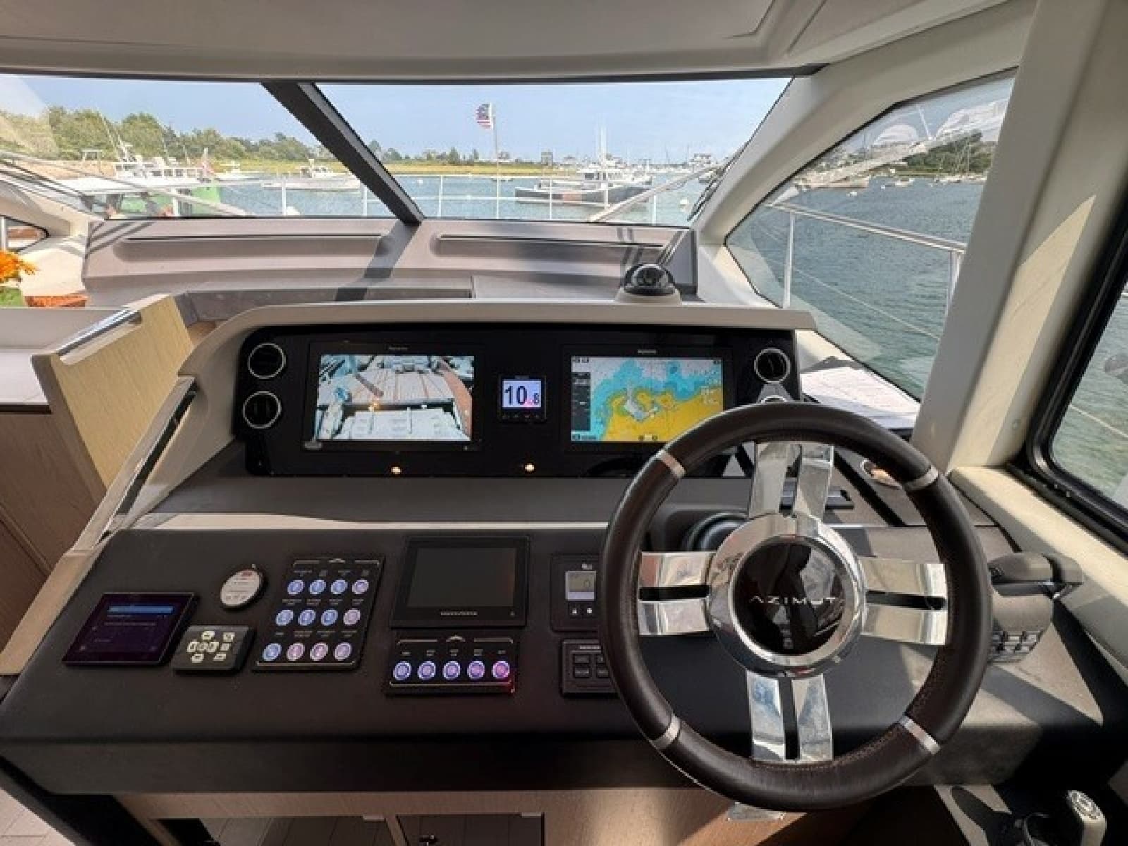 2023 Azimut 50FLY - Photo 21