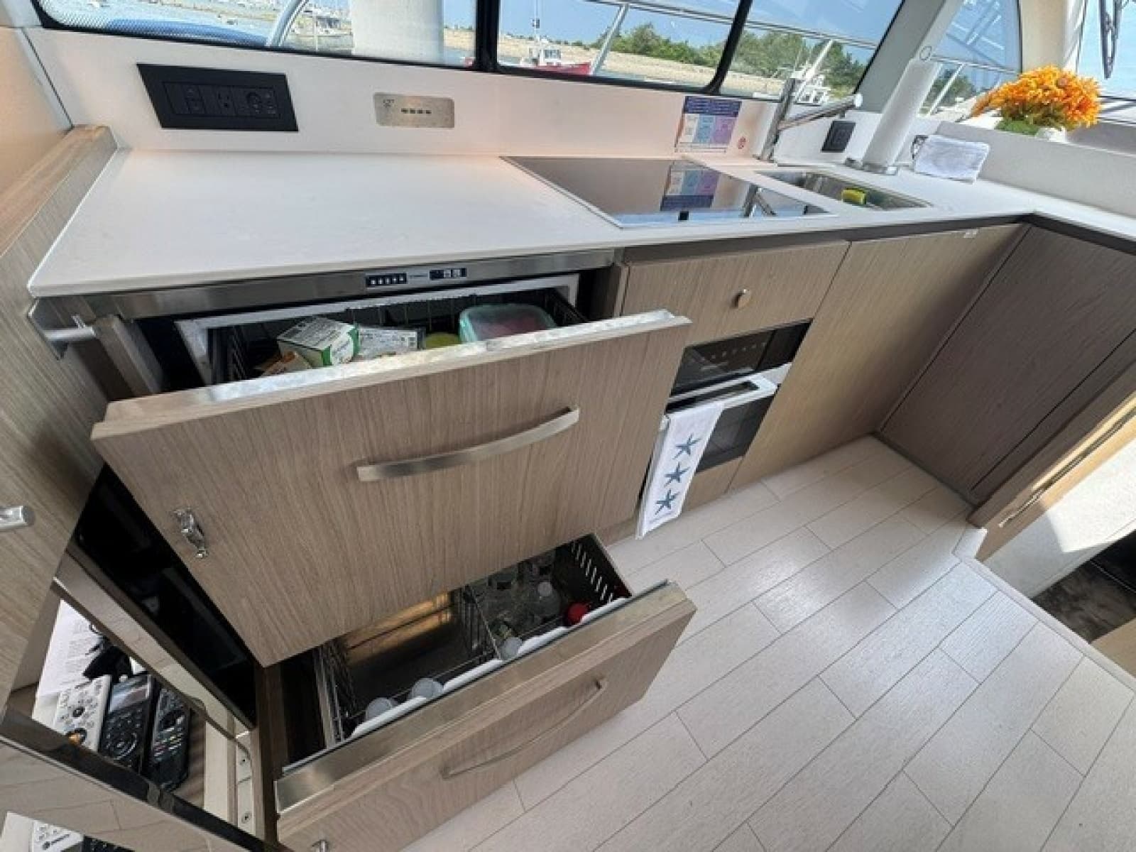 2023 Azimut 50FLY - Photo 18