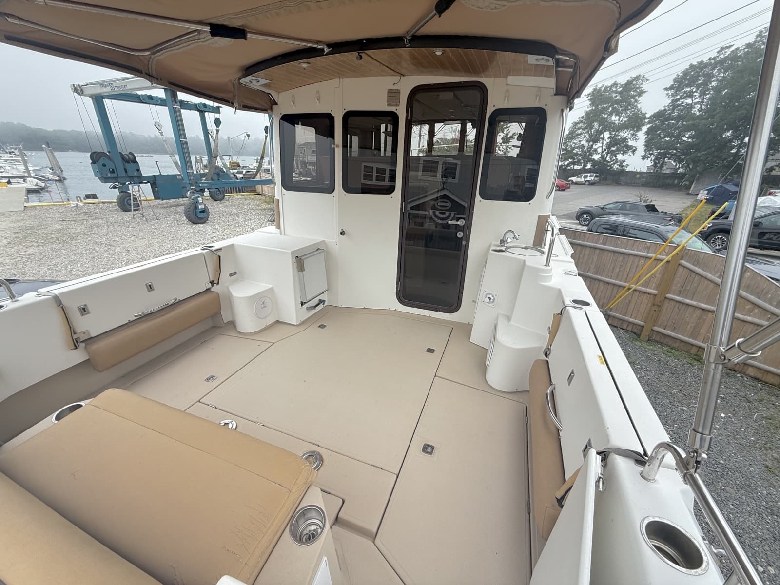 2013 Ranger Tugs R-31 S - Photo 5