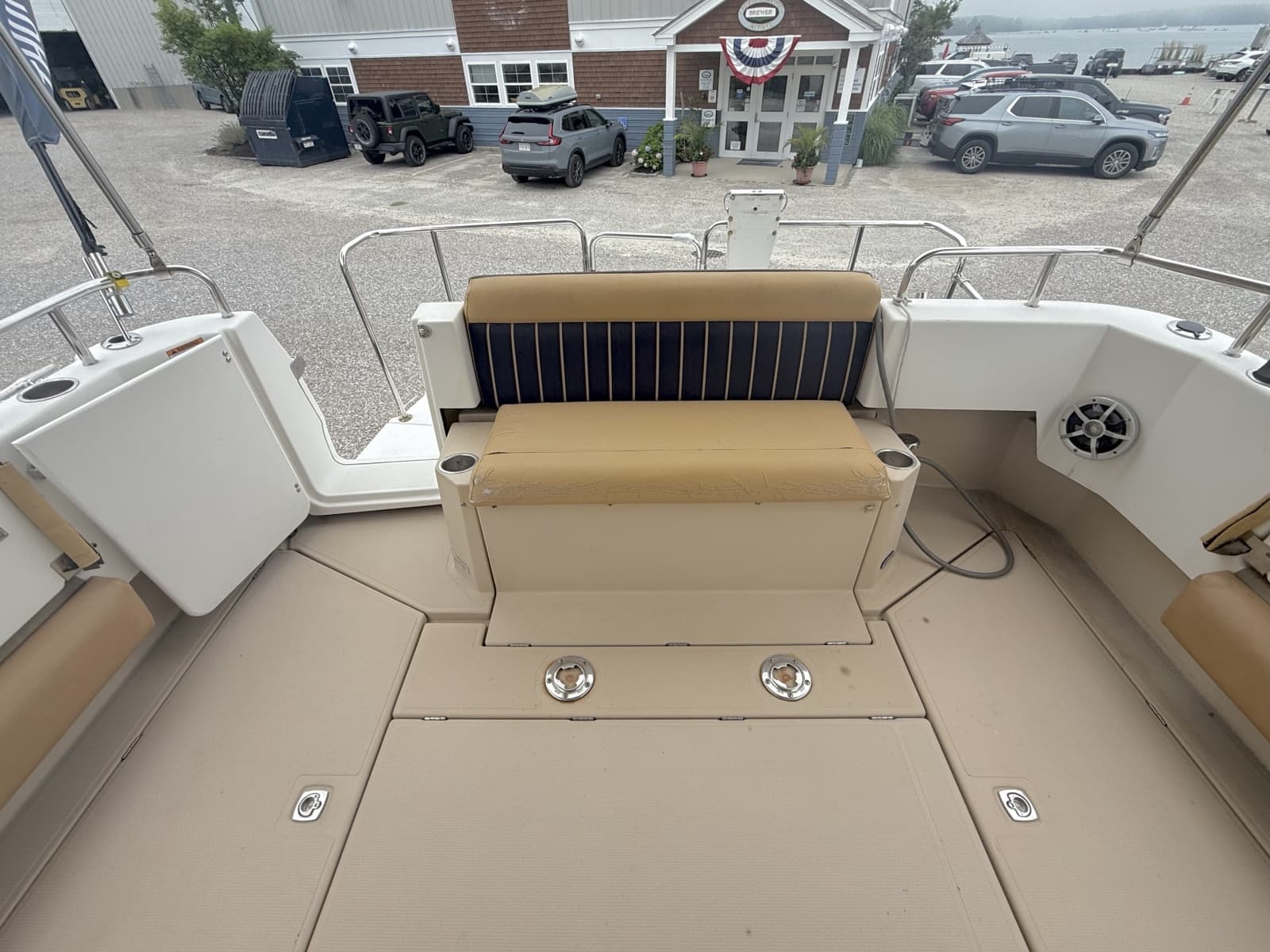 2013 Ranger Tugs R-31 S - Photo 8