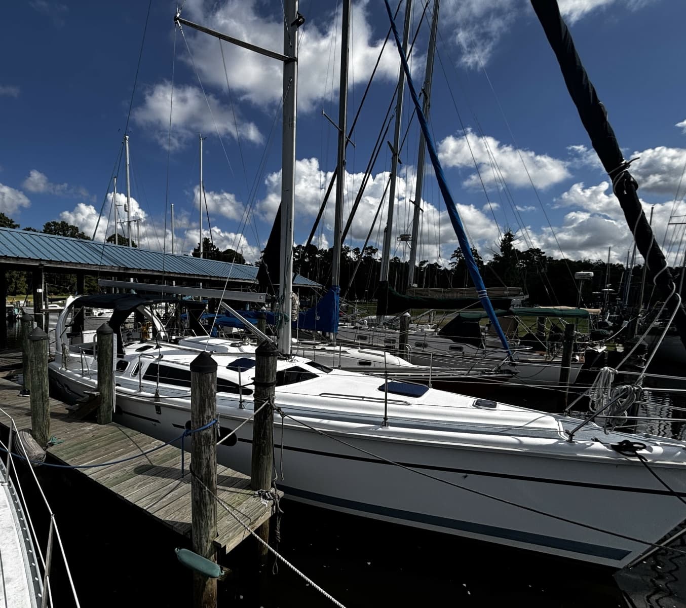 1999 Hunter 410 - Photo 2