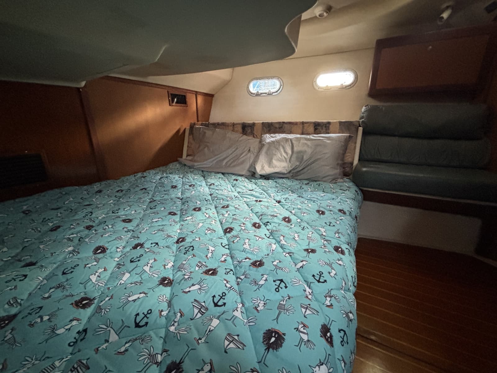 1999 Hunter 410 - Photo 25