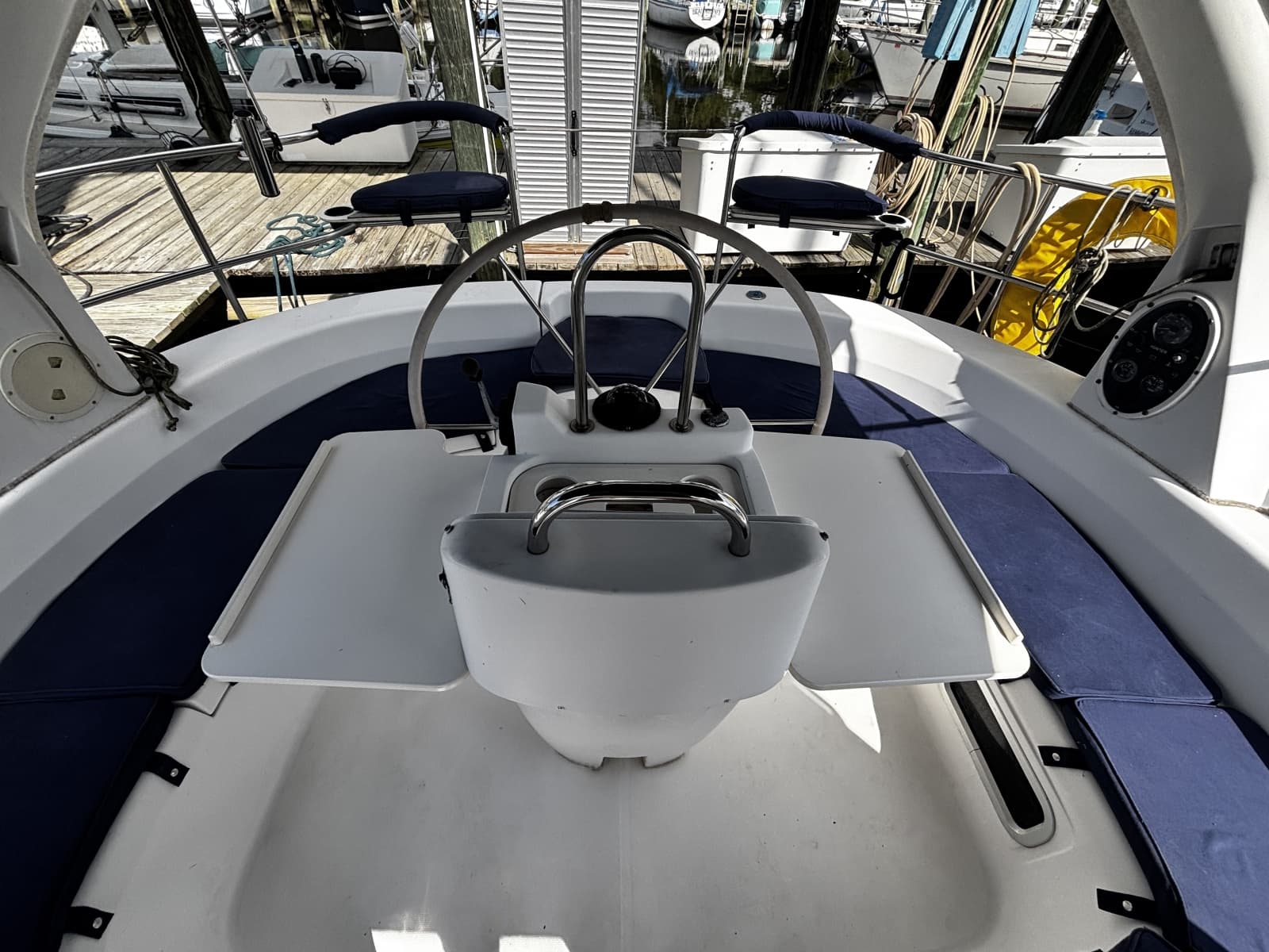 1999 Hunter 410 - Photo 10