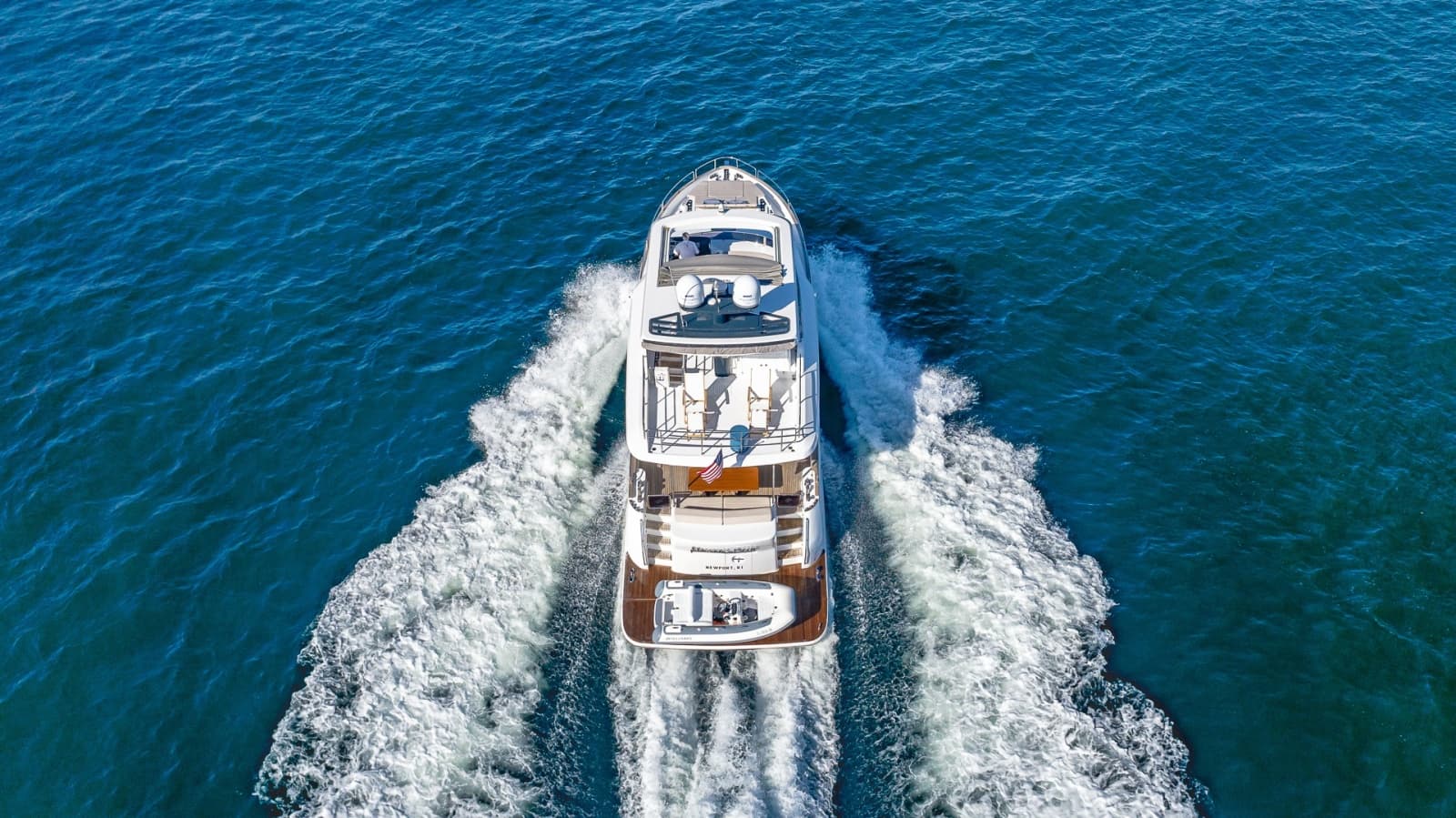 2023 Sirena Flybridge - Photo 11