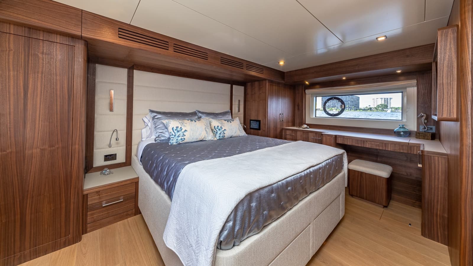 2023 Sirena Flybridge - Photo 44