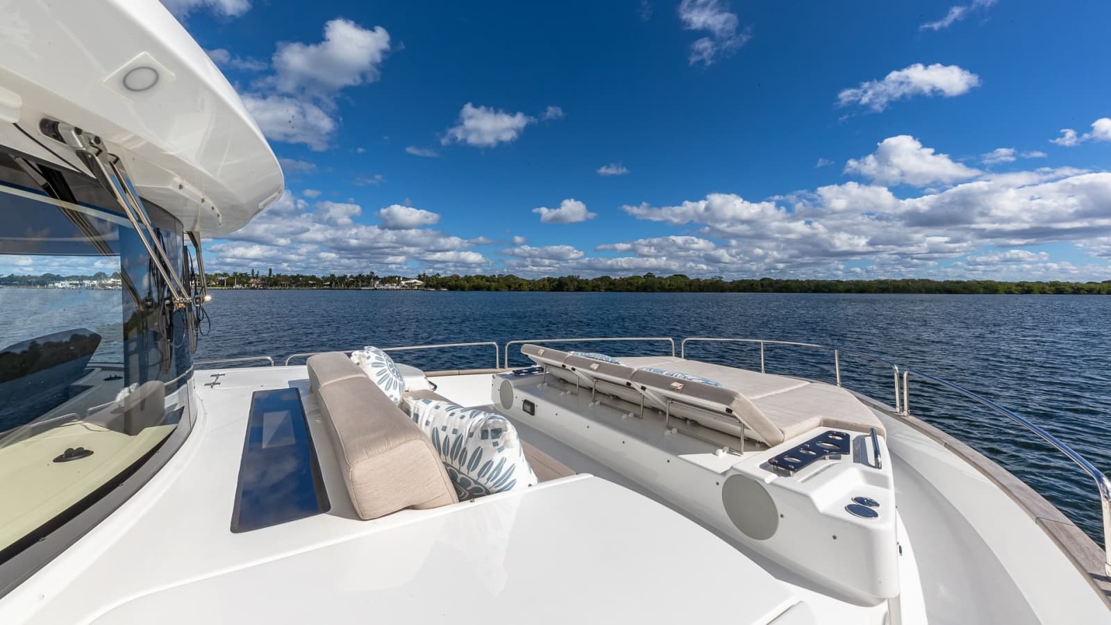 2023 Sirena Flybridge - Photo 18
