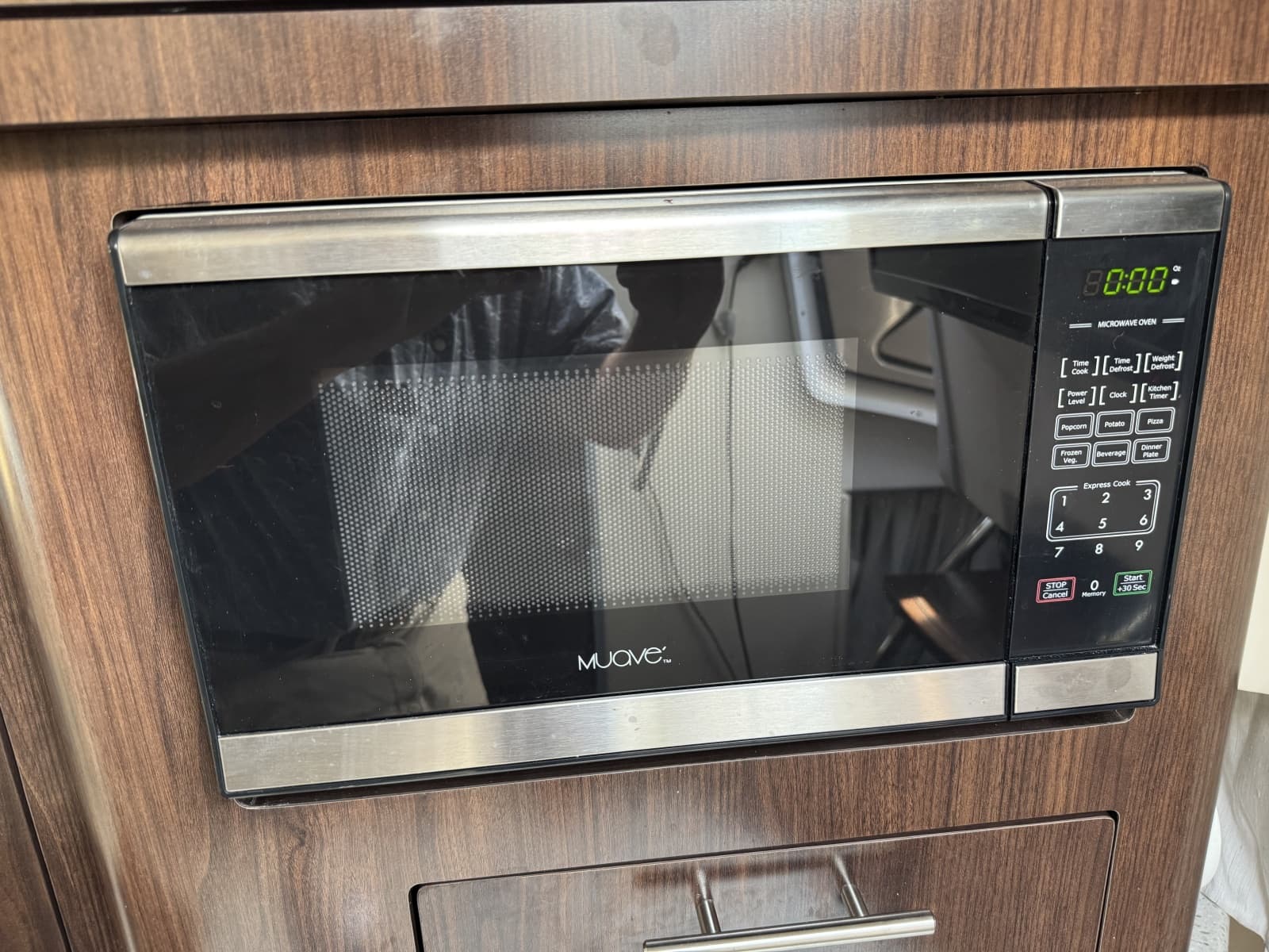2018 Regal 28 Express - Photo 18