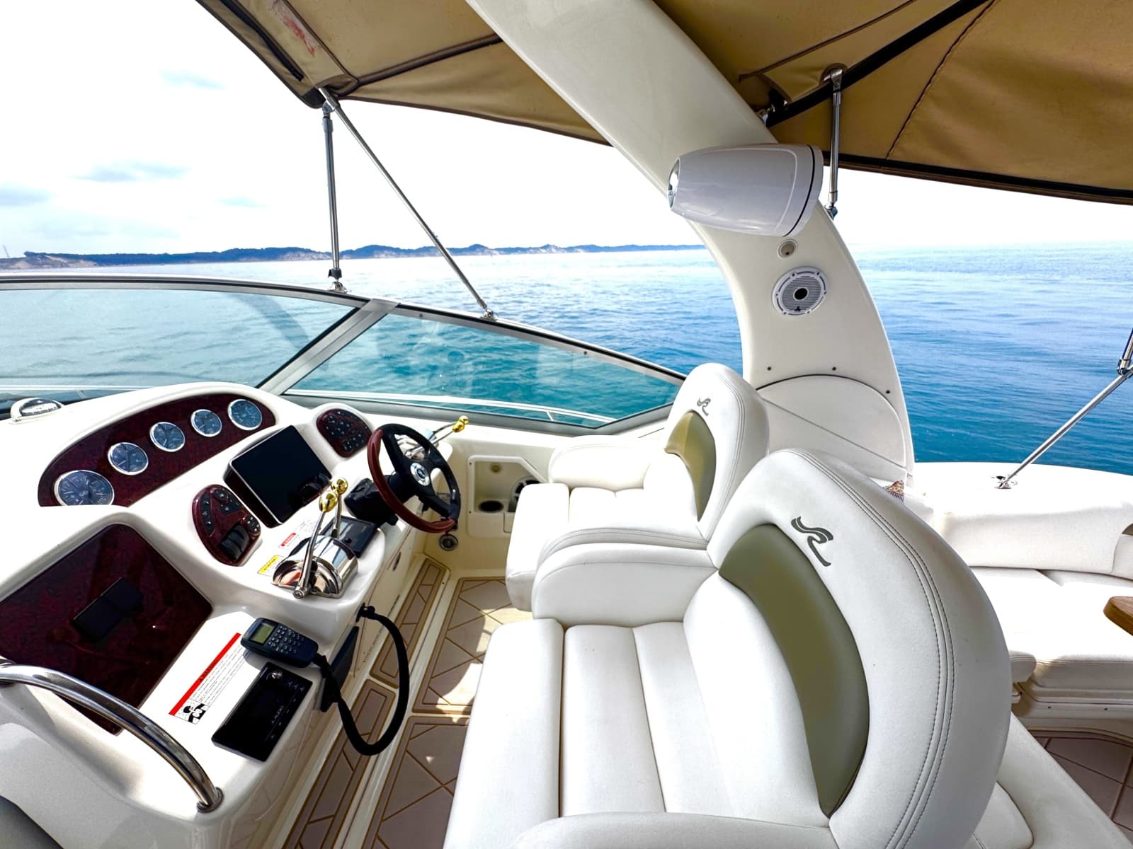 2006 Sea Ray 340 Sundancer - Photo 14