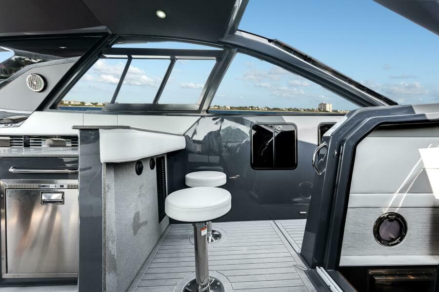 2023 Cruisers Yachts 42 GLS OB - Photo 58