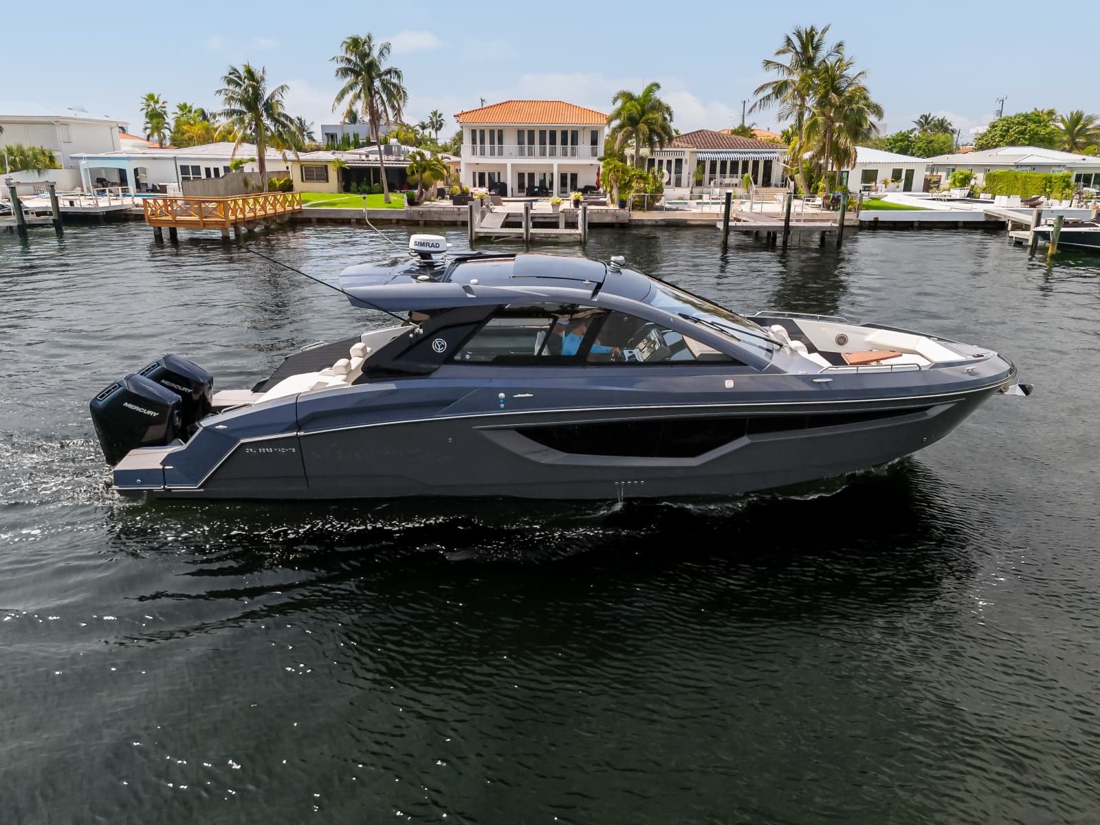 2023 Cruisers Yachts 42 GLS OB - Photo 8
