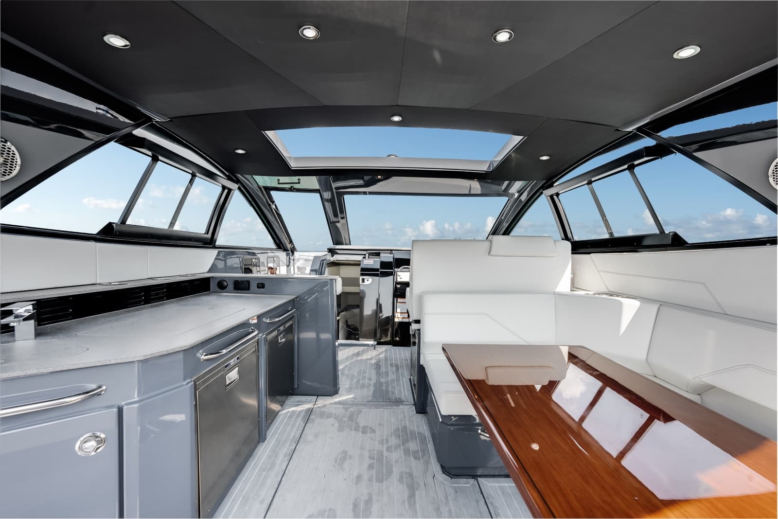 2023 Cruisers Yachts 42 GLS OB - Photo 20