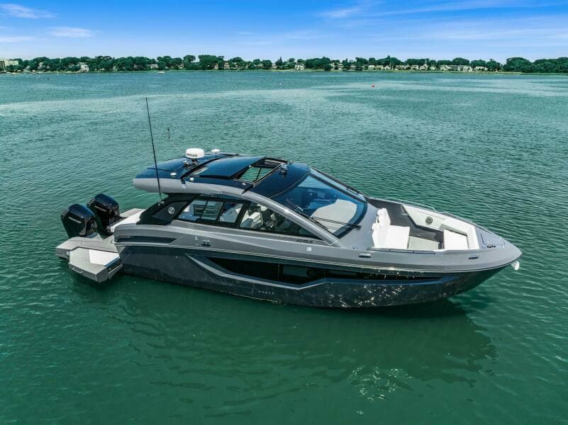 2023 Cruisers Yachts 42 GLS OB - Photo 4