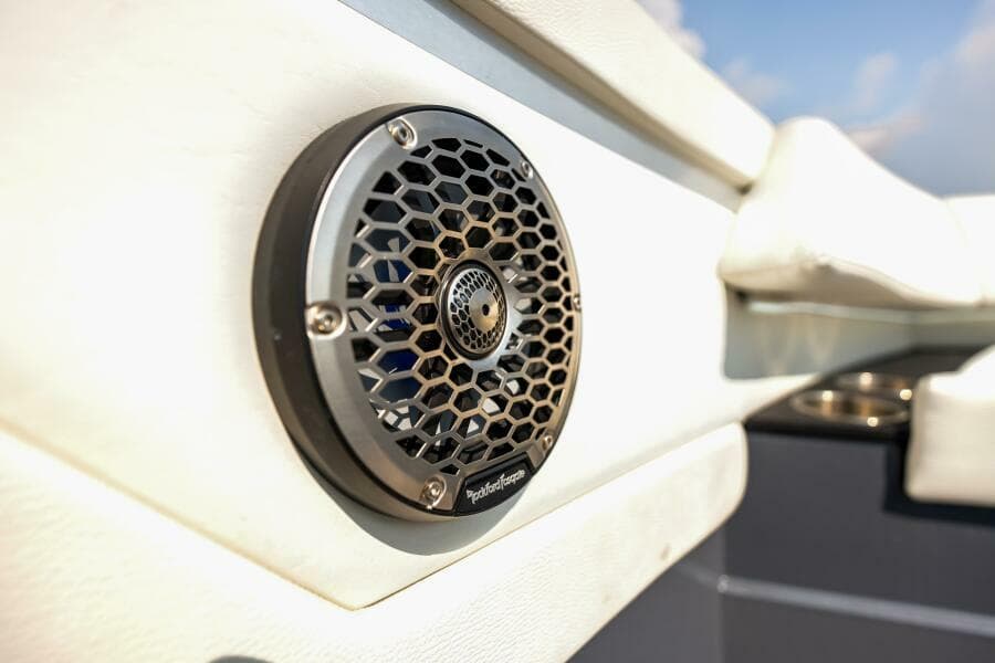 2023 Cruisers Yachts 42 GLS OB - Photo 52