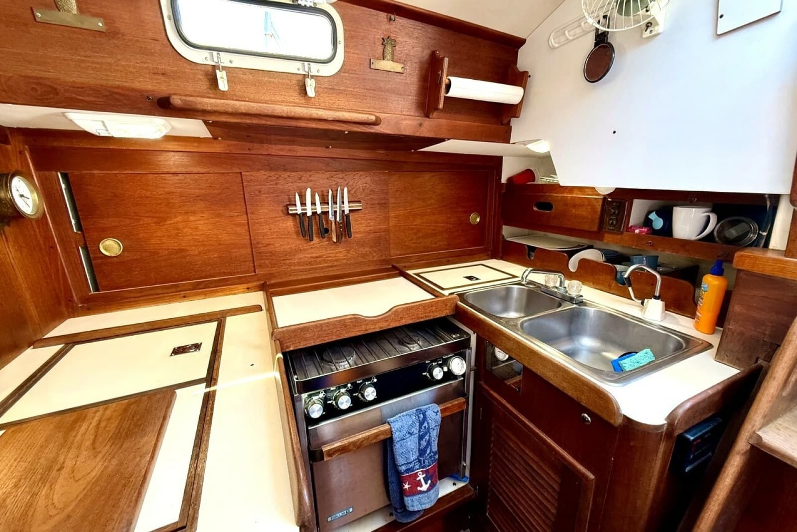 1980 Tartan 37 - Photo 30