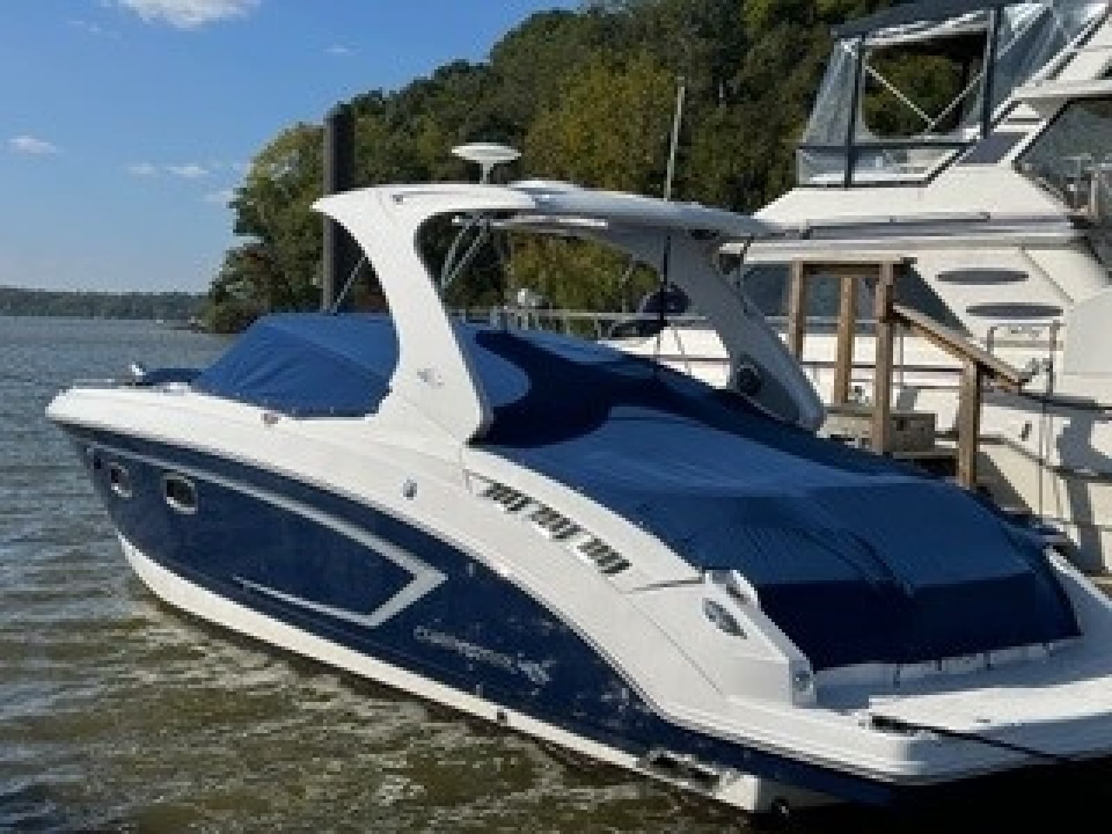 2013 Chaparral 327SSX - Photo 3