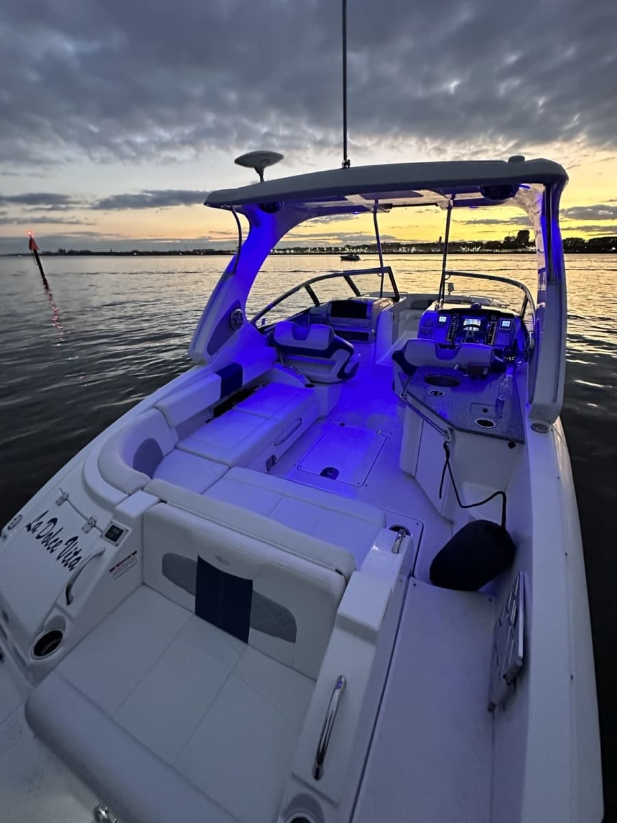 2013 Chaparral 327SSX - Photo 31
